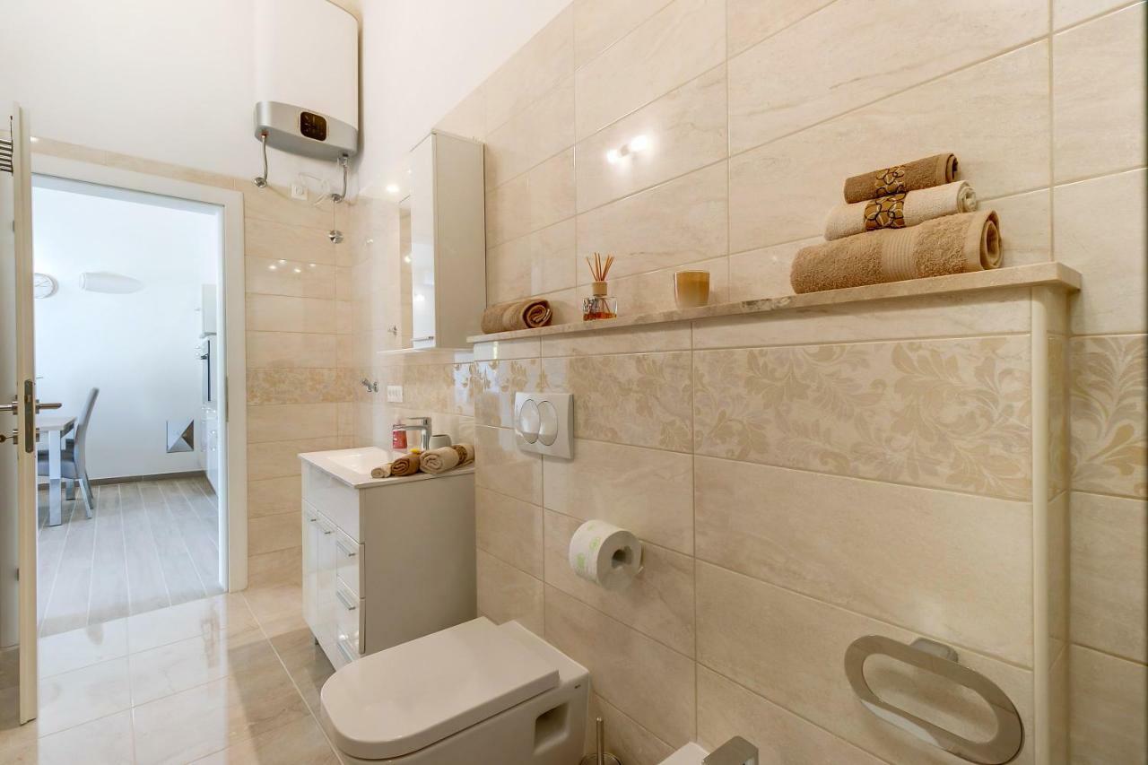 Apartments Relax Veli Lošinj Екстериор снимка