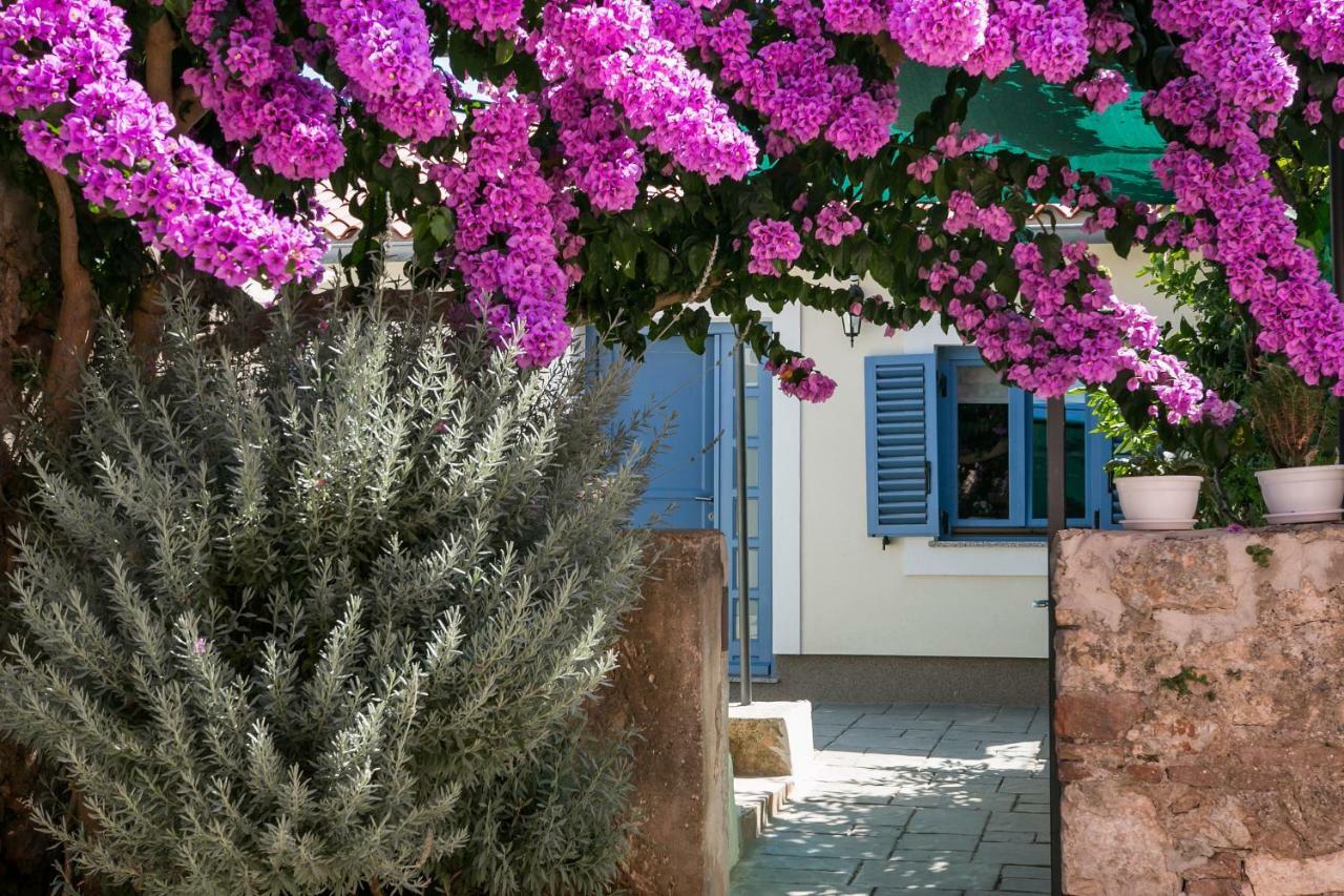 Apartments Relax Veli Lošinj Екстериор снимка
