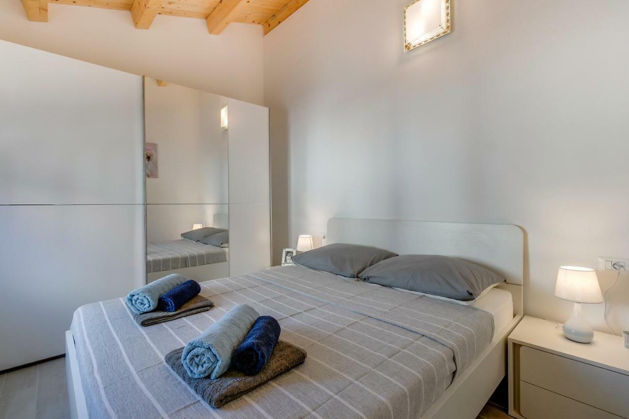 Apartments Relax Veli Lošinj Екстериор снимка