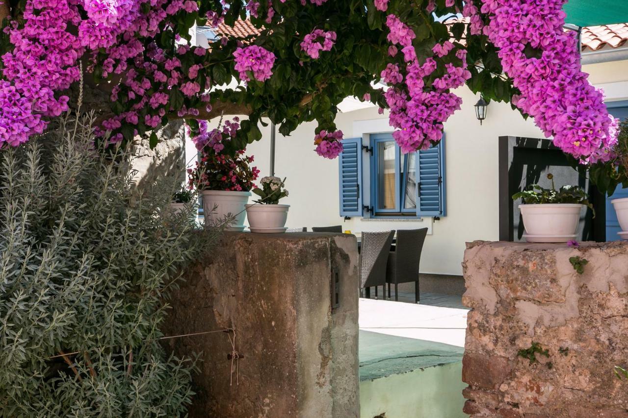 Apartments Relax Veli Lošinj Екстериор снимка